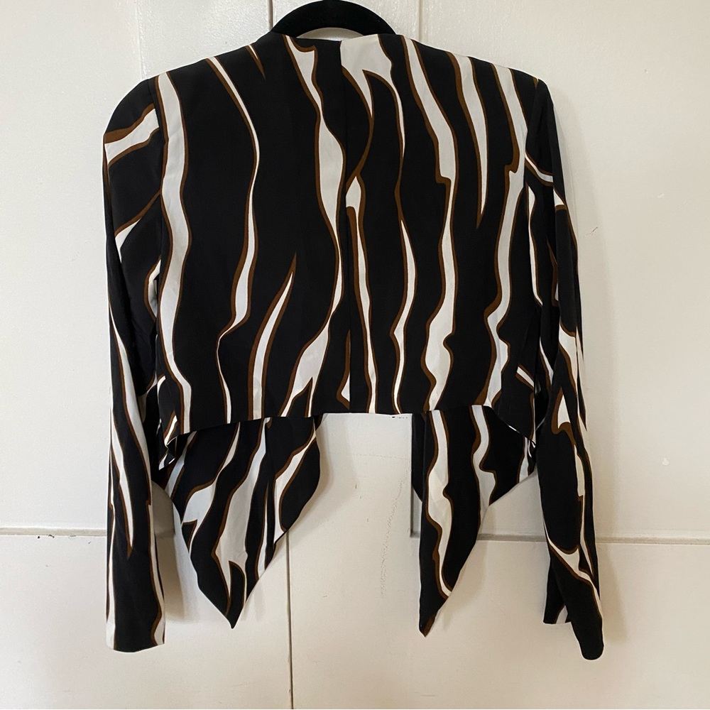 Zebra blazer
